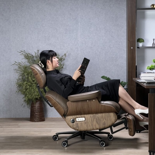 Nâng tầm đẳng cấp lãnh đạo với Ghế giám đốc – Sự kết hợp hoàn hảo giữa công nghệ và thiết kế sang trọng.